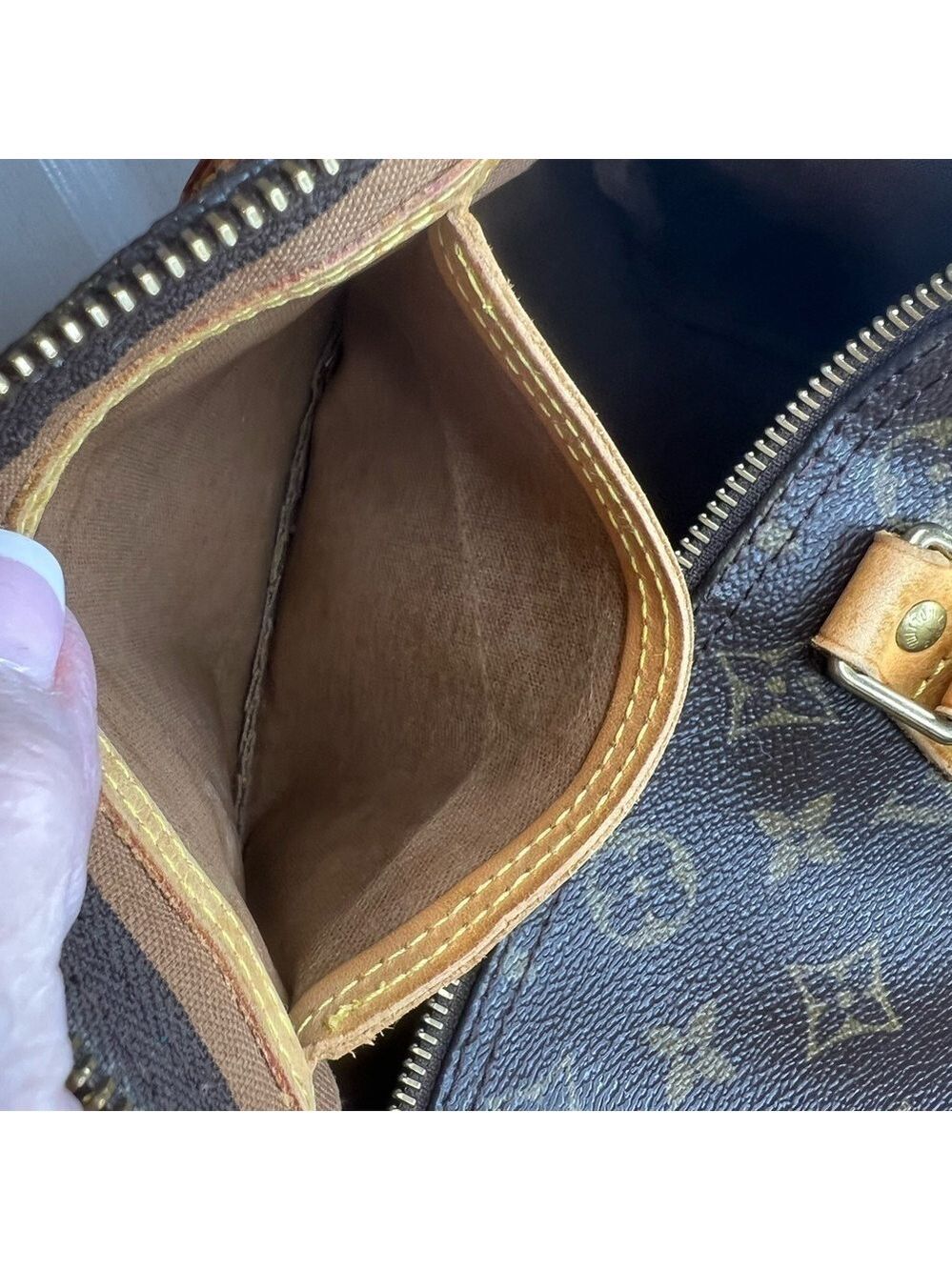 LOUIS VUITTON 30 SPEEDY 30 HAND BAG - Picture 10 of 16